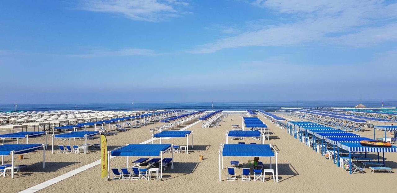 Casa Di Nicola Apartman Viareggio Kültér fotó
